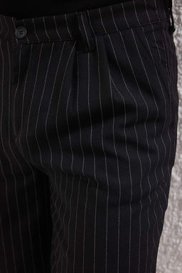 TRENDYOL MAN Siyah Pileli Klasik Baggy Fit Kumas Pantolon TMNSS24PL00024 - Trendyolmilla фото 5