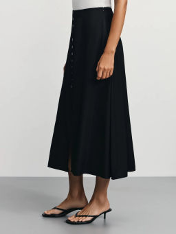 Юбка миди на декоративных пуговицах / Zarina фото 4