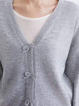 V Yaka Kad?n Triko H?rka