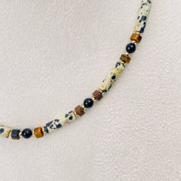 Колье из перепелиной Яшмы, Агата и Тигрового глаза