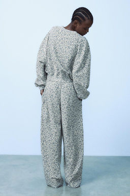 WASHED-EFFECT ANIMAL PRINT SWEATSHIRT - Zara фото 6