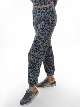 003 LT. BLUE/LEOPARD Костюм спортивный зимний женский (95% хлопок, 5% полиэстер)
