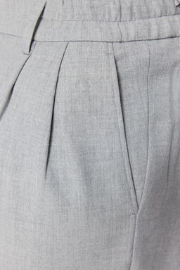 TRENDYOL MAN Gri Palazzo Lastik Belli Pileli Bol Kumas Pantolon TMNAW23PL00037 - Trendyolmilla фото 7