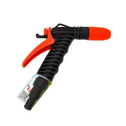 Цена за 2 шт. Пистолет поливочный "Жук" с фиксатором 1/2"-3/4"