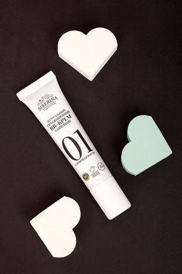 Натуральный увлажняющий BB-крем сияющий тон 1 Слоновая кость - Siberina фото 9