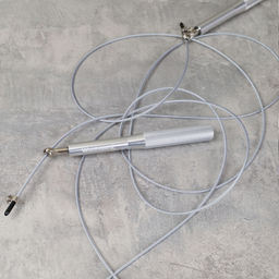 Скакалка скоростная Woohooo Uragano Pro / длина 2.5mm/3m, ручки 1.7х17.5 см / Вес 168g / Silver / уп48 - Галеонтрейд фото 3