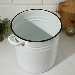 Кастрюля - бак эмалированная, 12 л, d=26 см, цилиндрическая, белая