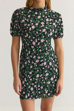 TRENDYOLMILLA Cok Renkli A Kesim Dik Yaka Cicek Desenli Super Mini Astarl? Dokuma Elbise TWOSS21EL2880 фото 3