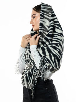 Яркий палантин с анималистичным принтом - Pretty mania фото 4