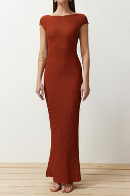 Kiremit Dokulu Kumas Fitted/Vucuda Oturan Ay Kol Esnek Orme Midi Kalem Elbise TWOSS24EL00103