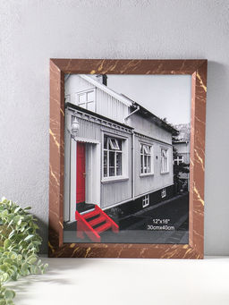 Фоторамка пластик 30х40 см "Гедеон" шоколад с золотом 47х37х2 см