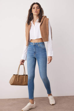 Siyah Vucudu Saran Esnek Yuksek Bel Skinny Jeans TWOSS25JE00051 - Trendyolmilla фото 11