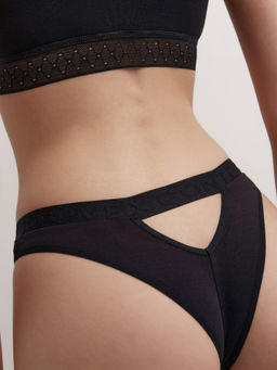 CONTE FLEXIBLE LBR 2238 Трусы бразилиана с V-образной линией талии и фигурным вырезом black - Conte elegant фото 5