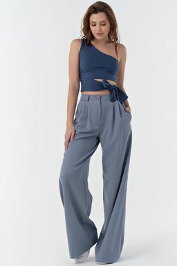 Кроп-топ трикотажный на одно плечо индиго