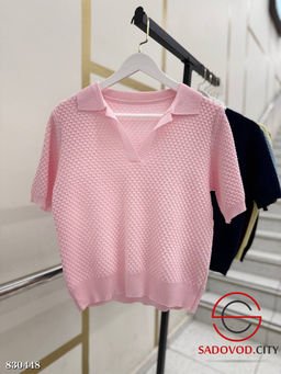 Футболка поло с V-вырезом