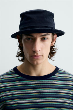 SOMBRERO BUCKET LAVADO / Marino