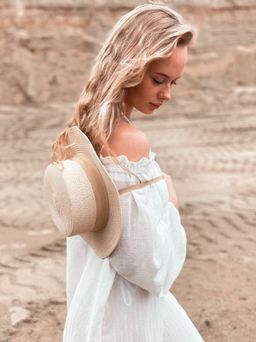 6866 Платье с открытыми плечами белое - Martichelli фото 2