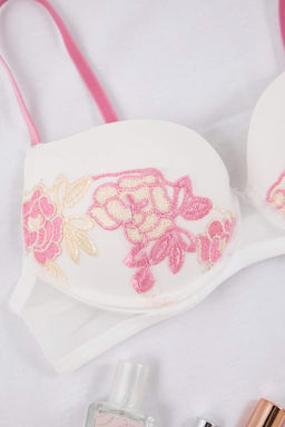 Pembe Brode Cicekli Push Up Balconette Orme Sutyen THMAW26SU00019 - Trendyolmilla фото 6