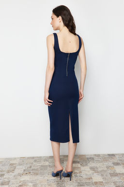 TRENDYOLMILLA Koyu Mavi Dikis Detayl? Denim Midi Elbise TWOSS24EL00380 фото 11