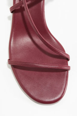 Sandalias de piel con tac?n kitten - H&m фото 6