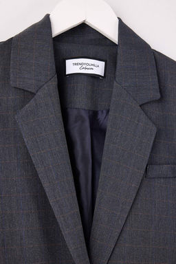 EXCLUSIVE Ozel Koleksiyon Vizon Cep Detayl? Ekoseli Oversize Blazer Ceket TWOAW26BC00048 - Trendyolmilla фото 7