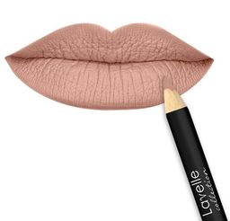 LavelleCollection Карандаш для губ LP15 тон 01 ореховый фото 4