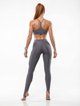 Легинсы со штрипками бифлекс женские серого цвета 307_1Sr - Mtforce фото 6