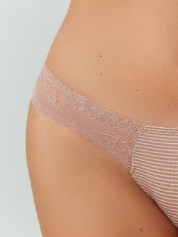 Цена за 2 штуки! Трусы женские слипы кофейные в полоску полоска на кофейном 412004 - Mark formelle фото 6