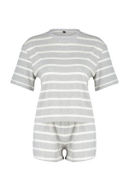 Trendyolmilla Gri Cizgili Simli Sortlu Orme Pijama Tak?m? THMSS24PT00061 фото 8