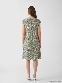 Bisiklet Yaka Desenli A Kesim Elbise