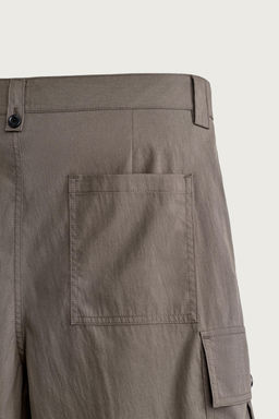 BERMUDA CARGO RELAXED FIT PLIEGUES / Marr?n / Topo - Zara фото 9