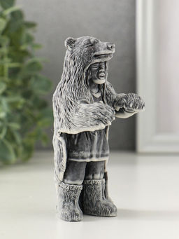 Сувенир "Шаман в шкуре медведя" 11 см