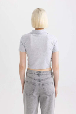 Приталенная футболка с короткими рукавами и воротником-поло с принтом - Defacto фото 5