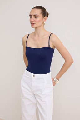 Beyaz Pileli Cep Detayl? %100 Pamuk Baggy Yuksek Bel Jeans TWOSS26JE00247