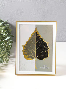 Фоторамка для фото 15×20 см «Современная классика», пластик, под золото и белый, 20.8×15.8×1.5 см