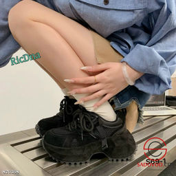 Кроссовки женские весенние