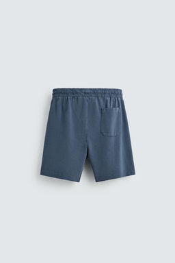 BERMUDA PIQU? REGULAR FIT LAVADO / Azul
