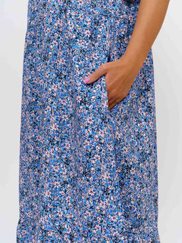 Платье женское, цвет голубой