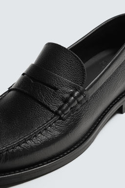 LIMITED EDITION LEATHER LOAFERS