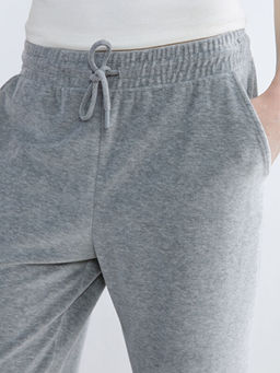 Beli Lastikli Kadife Kad?n E?ofman Alt?