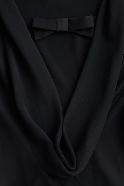 Vestido con espalda drapeada - H&m фото 6