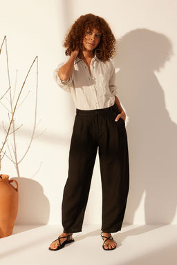 Siyah %100 Keten Yuksek Bel Barrel Pantolon TWOSS26PL00047