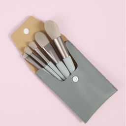 Набор кистей для макияжа «Парфе», 5 предметов, футляр на кнопке, цвет серый