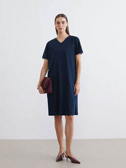 V Yaka A Kesim Elbise