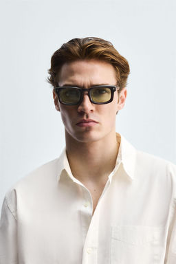RECTANGULAR SUNGLASSES
