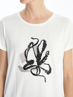 Bisiklet Yaka ??lemeli K?sa Kollu Kad?n Ti??rt