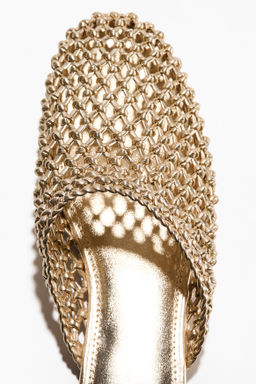 Mules metalizados con dise?o entramado - H&m фото 3