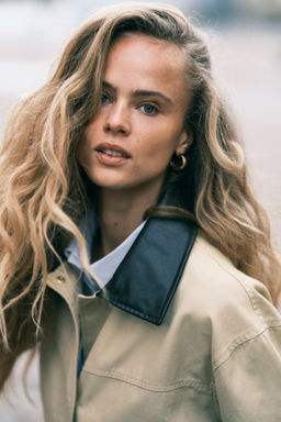 Chaqueta de sarga con cuello revestido - H&m фото 4