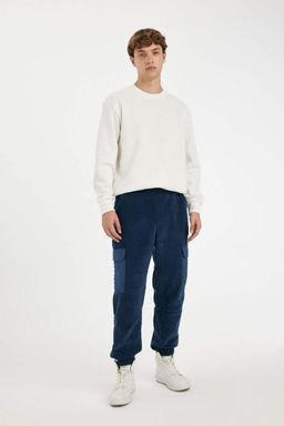 Флисовые спортивные штаны стандартного кроя с карманами-карго - Defacto фото 2