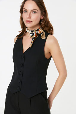 Siyah Fitted Dugmeli Crop Dokuma Yelek TWOSS21YE0009